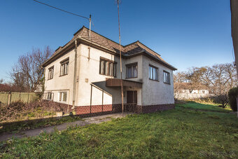 Rodinný dom určený na rekonštrukciu v obci Veľké Trakany. - 3