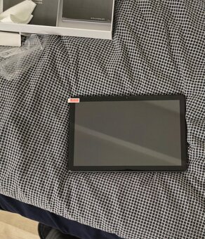 VALE V10A tablet - 3