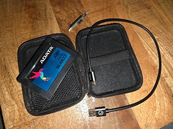 SSD disk s púzdrom - 3