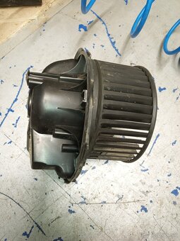 Vw Touran - ventilátor - 3