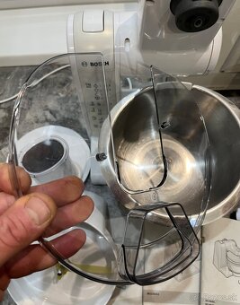 Bosch mum 4875EU kuchynský robot 600w - 3