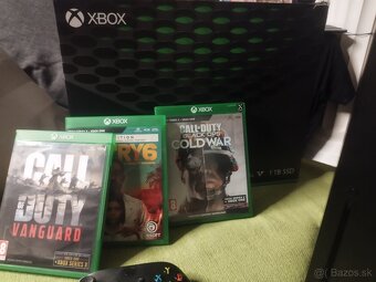 Xbox X 1TB SSD plus 2ovladace ,3hry - 3