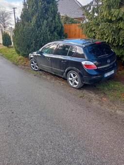 Opel Astra H 1.7cdti - 3