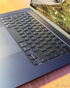 MacBook Air 15 M4 256GB Midnight - 3