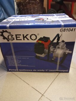 Samonasávacie benzínové čerpadlo GEKO -nové - 3