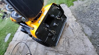 Záhradný traktor stiga - 3