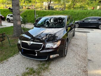ŠKODA SUPERB 2.0 TDI L&K 4x4 DSG - 3