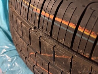 Good year 195/60 R18 - 3