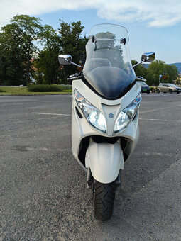 Suzuki Burgman AN400 r.v. 2010 - 3