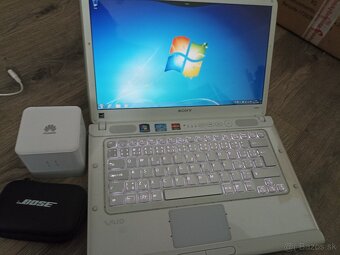 Krabica s elektro, balík vhodný aj na Homeoffice :) - 3