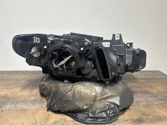 Ľavý predný svetlomet BMW 3, F30/F31 ,2011-2019 - 3