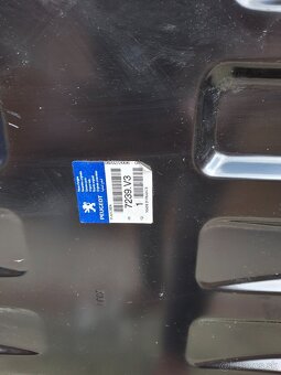 Peugeot 206SW zadná podlaha - 3