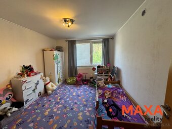 PREDAJ / VÝMENA  4 izbový byt za RD , 2  x garáž, Šaštín -  - 3