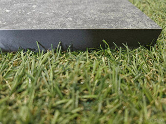 Dlažba veľkoformát 90x60, hrubka 2cm, aj na terče, antracit - 3