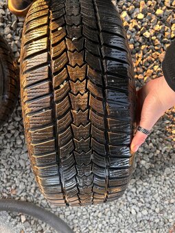 Predam 215/55/16 zimné 2ks - 3