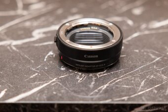 Predám adaptér Canon EF-EOS R - 3