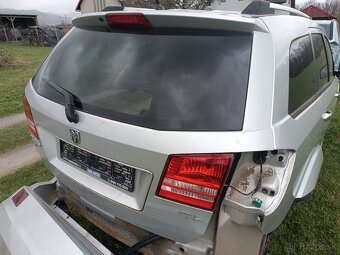 DODGE JOURNEY. Zadní PATE dveře - - 3