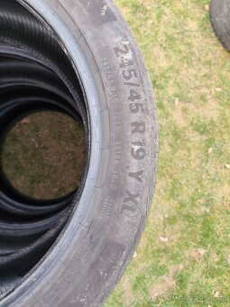 Letné pneumatiky 245/45 R19 - 3