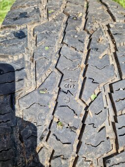 265/65 R17 - 3