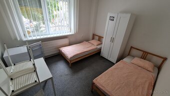 Rodinný dom vhodný pre pracovnú skupinu - 3