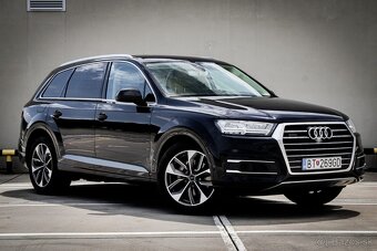Audi Q7 - 3