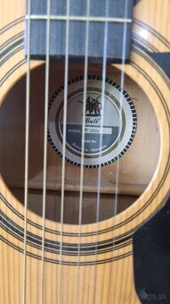 Akusticka gitara so snímačom - 3