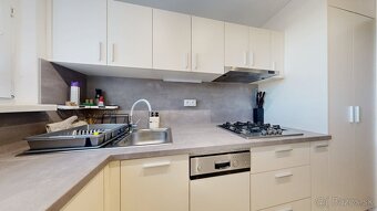 Kompletne zrekonštruovaný 3-izbový byt s lodžiou – Trnava, P - 3