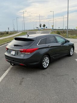 Hyundai i40 1.7crdi 100kw - 3