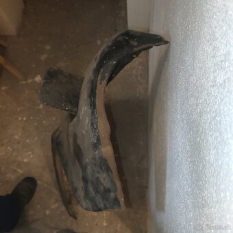 Predný pravý  blatník škoda 100. - 3