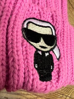 Damska ruzova ciapka kl - 3