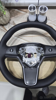 volant TESLA model 3 , Tesla Y VYHRIEVANÝ - 3