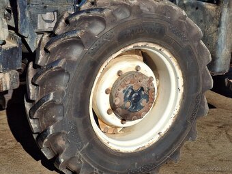 NEW HOLLAND TL 100, 4600 mth - 3