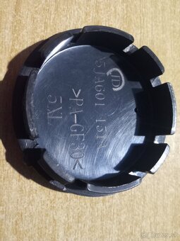 Krytky kolies/diskov sada 5,6cm, nove. - 3