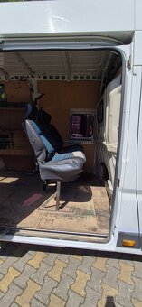 Peugeot Boxer 6 miestna L4H3 3.0L - 3