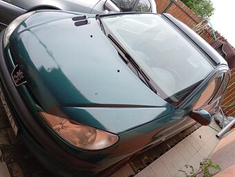 Peugeot 206 - 3