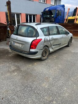Peugeot 308 - 3