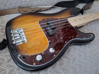 Basgitara Squier by Fender - Precision Bass - 3