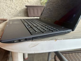Predám notebook Acer Aspire 5349 I5/8GB/240GB SSD/W11 - 3