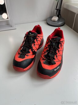 Salewa turistické - 3