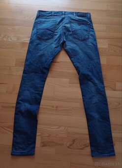Armani jeans tenké strečové - 3