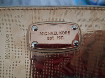 Veľka Michael Kors peňaženka - 3