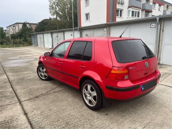 Volkswagen Golf 4 - 3