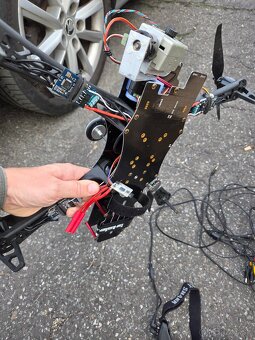 Dron TBS Discovery, Black sheep - - 3