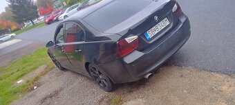 Predam bmw e90 320d 120kw cena 1800€ plati do zmazania - 3
