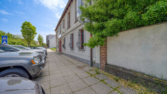 Trojpodlažná polyfunkčná budova v úplnom centre Šamorína na  - 3