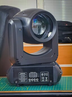 LED Otočné hlavy Spot Prism Head 150W - 3