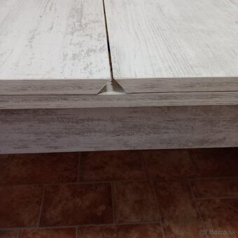 Veľký rozťahovací jedálenský stôl - 3