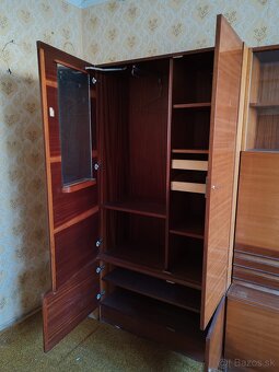 Stará obývačková stena - 3