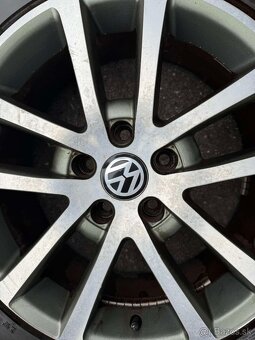 225/45 R17 - 3