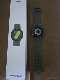 Smart hodinky Samsung Galaxy Watch7 velkost 44 mm s Wear OS - 3